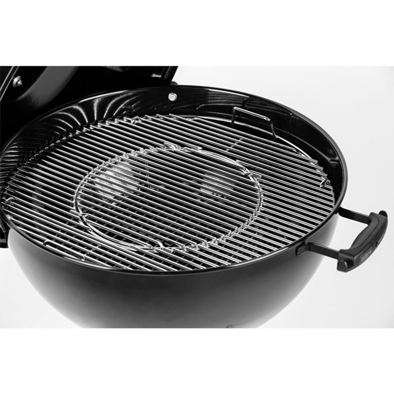 Барбекю на дървени въглища Weber Master Touch WB 14701004, 57 cm, Емайлирана стомана, Регулатор за въздух, 2 Гумени колела, Вграден термометър, Черен