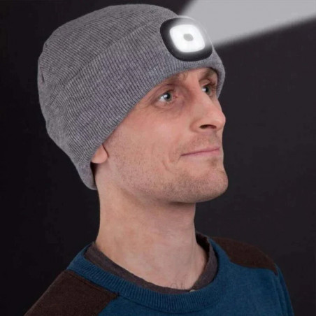 Зимна шапка с вградена LED светлина LEDBEANIE, 3 степени, Дишаща материя, Универсален размер, Черен