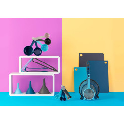 Комплект 3 бр фунии Tasty 678398, 3 размера, Пластмаса, Многоцветен