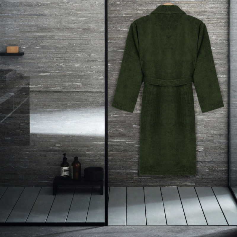 2097_182215 2097_182215