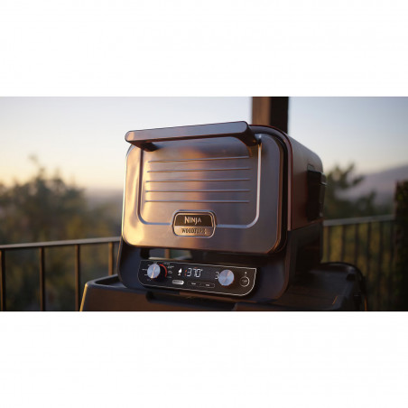 Електрическа фурна Ninja Woodfire OO101EU, 2400W, 8 програми, Таймер, LED дисплей, Автоматично изключване, Червен/Черен