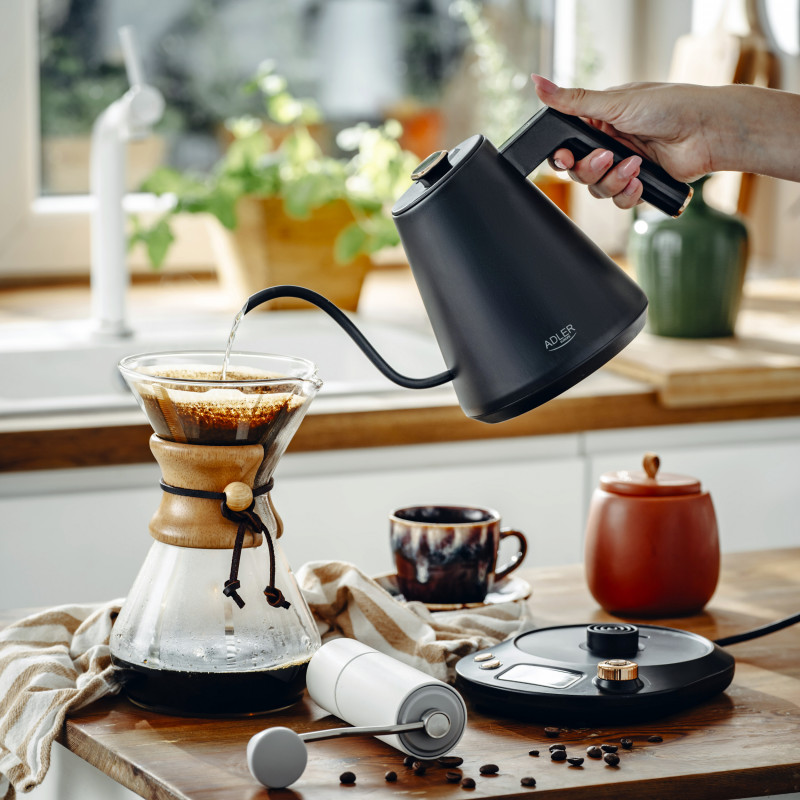 Електрическа кана Adler AD 1349, 1100W, 1 л, 40-100 C, Поддържане на топлината, LED дисплей, Черен