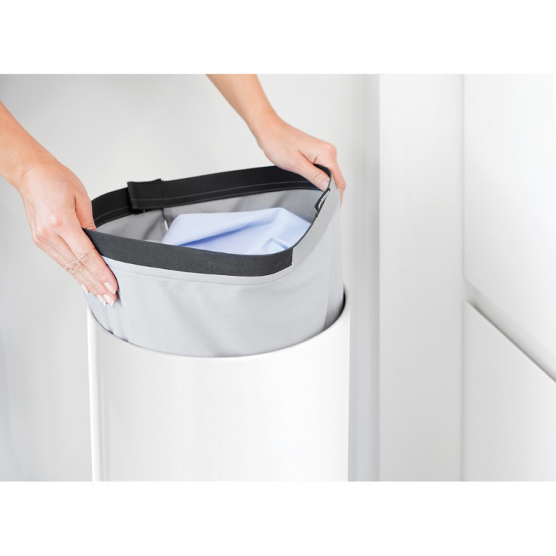 Кош за пране Brabantia 90300239, 35 л, Корков капак, Пълнене без отваряне, Вентилационни отвори, Бял