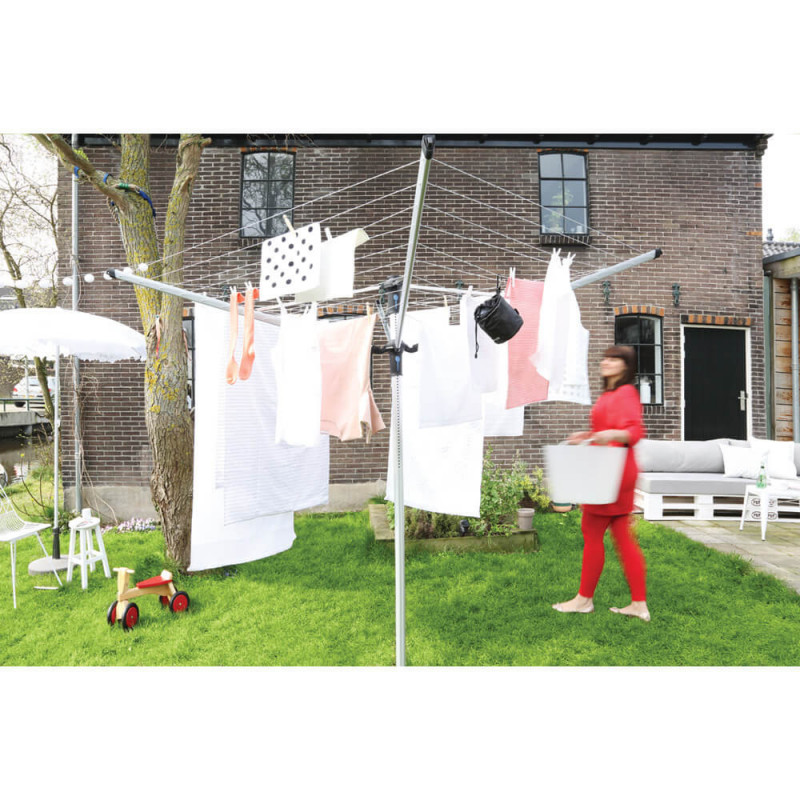 Външен простор Brabantia Lift-O-Matic Advance 90300254, 50 м, Регулируема височина, Метален шиш за вкопаване, Калъф, Торба с щипки, Резистентен на корозия, Инокс