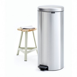 Кош за боклук с педал Brabantia NewIcon 649061, 30 л, Плавно затваряне, Противоплъзгаща основа, Устойчив на пръстови отпечатъци, Инокс/Мат