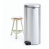 Кош за боклук с педал Brabantia NewIcon 649061, 30 л, Плавно затваряне, Противоплъзгаща основа, Устойчив на пръстови отпечатъци, Инокс/Мат