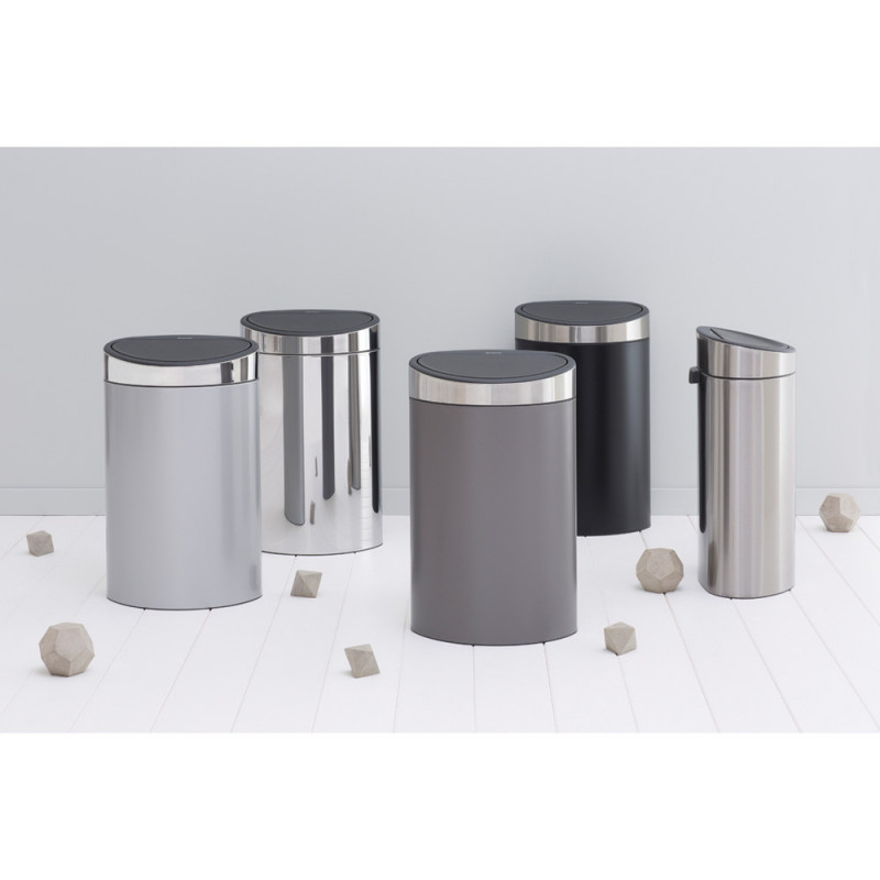 Кош за боклук Brabantia Touch Bin New 649729, 40 л, Безшумно и плавно затваряне, Плосък гръб, Бял