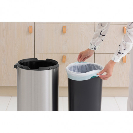 Кош за боклук Brabantia Touch Bin New 650007, 30 л, Безшумно и плавно затваряне, Сив