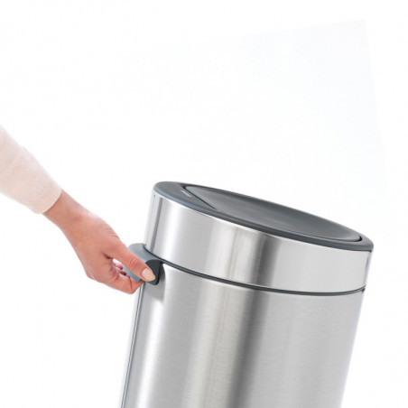 Кош за боклук Brabantia Touch Bin New 650009, 30 л, Безшумно и плавно затваряне, Черен/инокс