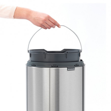 Кош за боклук Brabantia Touch Bin New 650009, 30 л, Безшумно и плавно затваряне, Черен/инокс