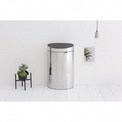 Кош за боклук Brabantia Touch Bin New 650531, 40 л, Безшумно и плавно затваряне, Плосък гръб, Брилянтен инокс