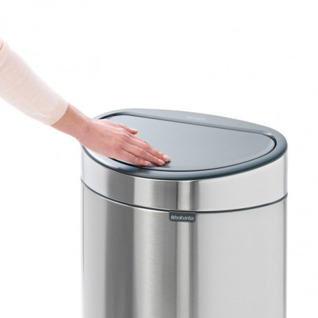 Кош за боклук Brabantia Touch Bin New 650532, 40 л, Безшумно и плавно затваряне, Плосък гръб, Инокс/мат
