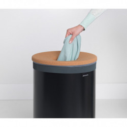 Кош за пране Brabantia 1000826, 60 л, Корков капак, Пълнене без отваряне, Вентилационни отвори, Черен