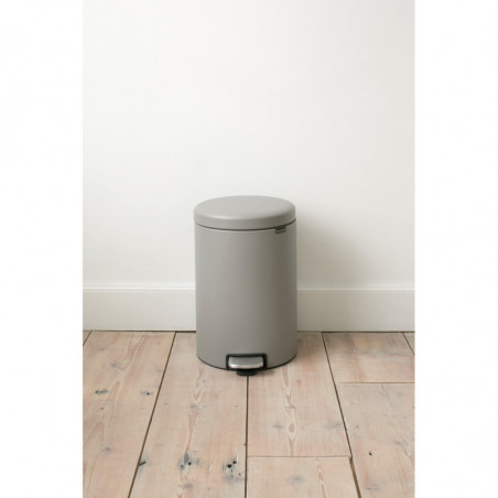 Кош за боклук с педал Brabantia NewIcon 1001091, 20 л, Плавно затваряне, Противоплъзгаща основа, Минерално покритие, Сив