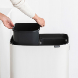 Кош за боклук Brabantia Bo Touch Hi 1001263, 2x30 л, Плътно прилепване към стена, Реглаж на краката, Бял