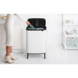 Кош за боклук Brabantia Bo Touch Hi 1001263, 2x30 л, Плътно прилепване към стена, Реглаж на краката, Бял