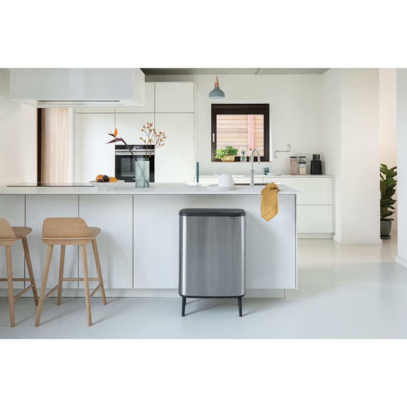 Кош за боклук Brabantia Bo Touch Hi 1001265, 2x30 л, Плътно прилепване към стена, Реглаж на краката, Устойчив на отпечатъци, Инокс/мат