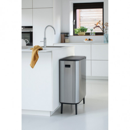 Кош за боклук Brabantia Bo Touch Hi 1001265, 2x30 л, Плътно прилепване към стена, Реглаж на краката, Устойчив на отпечатъци, Инокс/мат