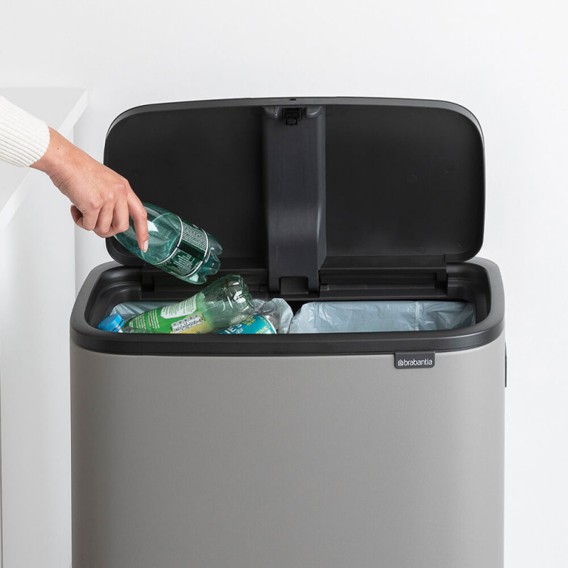 Кош за боклук Brabantia Bo Touch Hi 1001266, 2x30 л, Плътно прилепване към стена, Реглаж на краката, Минерално покритие, Сив