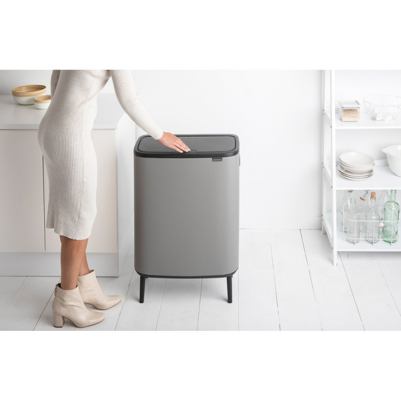 Кош за боклук Brabantia Bo Touch Hi 1001266, 2x30 л, Плътно прилепване към стена, Реглаж на краката, Минерално покритие, Сив