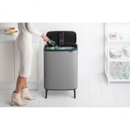 Кош за боклук Brabantia Bo Touch Hi 1001266, 2x30 л, Плътно прилепване към стена, Реглаж на краката, Минерално покритие, Сив
