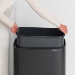 Кош за боклук Brabantia Bo Touch 1001274, 60 л, Плавно и безшумно отваряне, Голям отвор, Устойчив на отпечатъци, Черен/мат