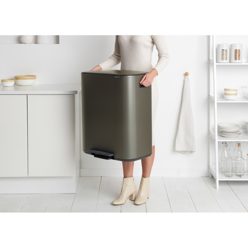 Кош за боклук Brabantia Bo Pedal 1003184, 60 л, Леко затваряне, Противоплъзгаща основа, Сив