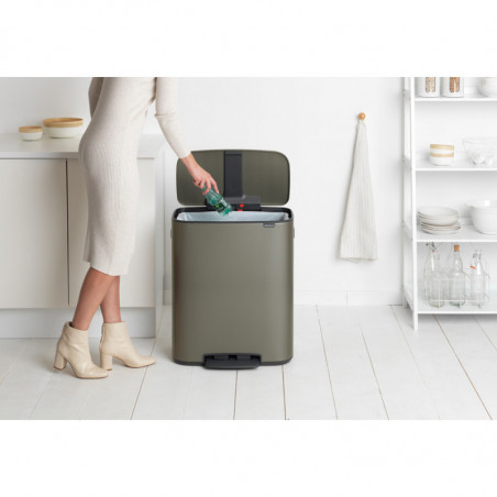Кош за боклук Brabantia Bo Pedal 1003184, 60 л, Леко затваряне, Противоплъзгаща основа, Сив