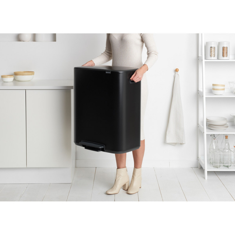 Кош за боклук Brabantia Bo Pedal 1003185, 60 л, Леко затваряне, Противоплъзгаща основа, Черен