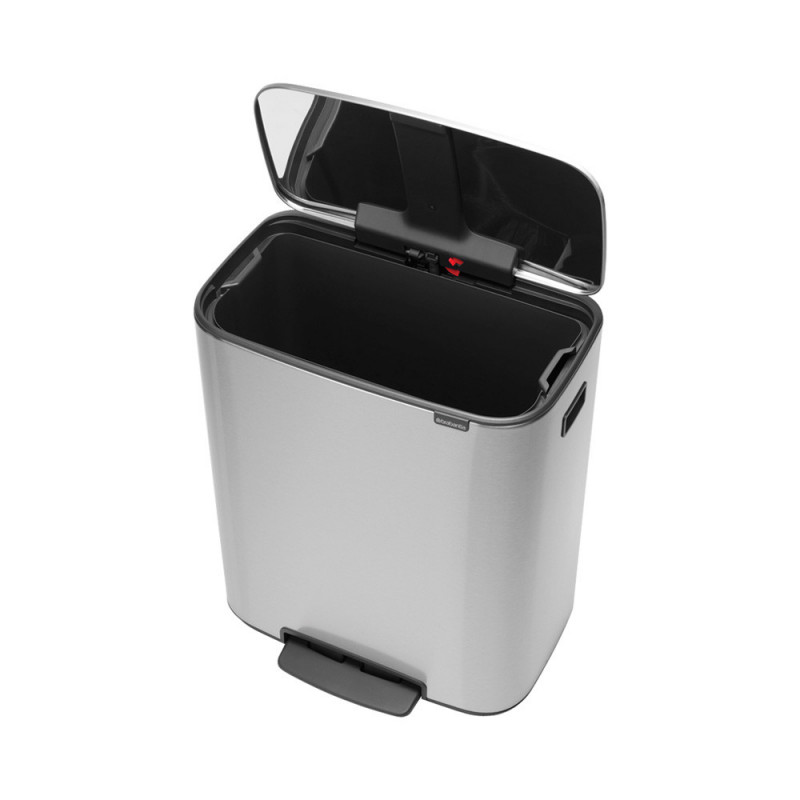 Кош за боклук Brabantia Bo Pedal 1003186, 60 л, Леко затваряне, Противоплъзгаща основа, Устойчив на пръстови отпечатъци, Инокс/Мат