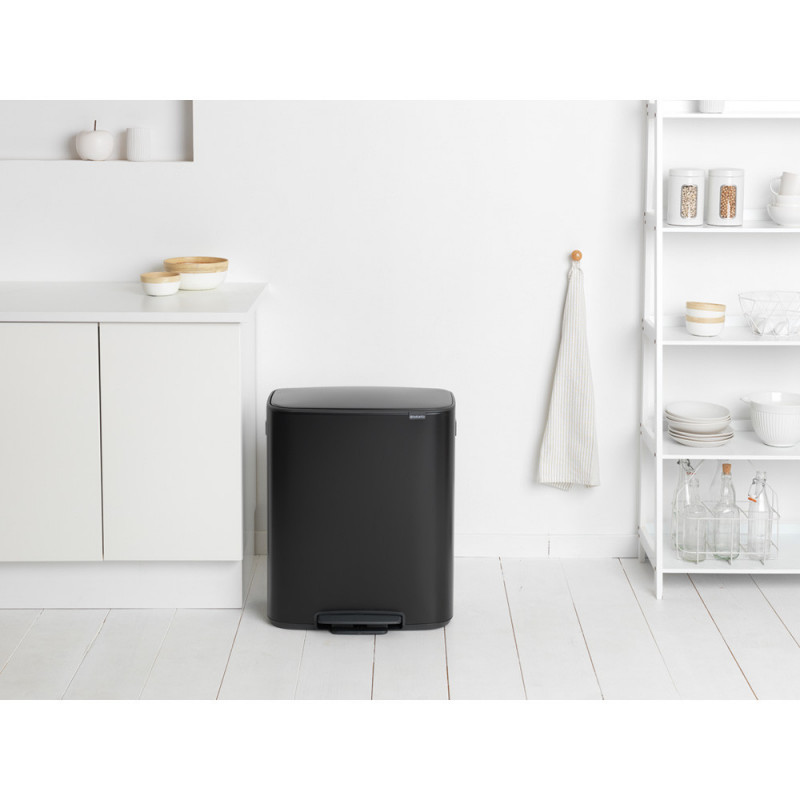 Кош за боклук Brabantia Bo Pedal 1003191, 2x30 л, Плавно затваряне, Противоплъзгаща основа, Черен