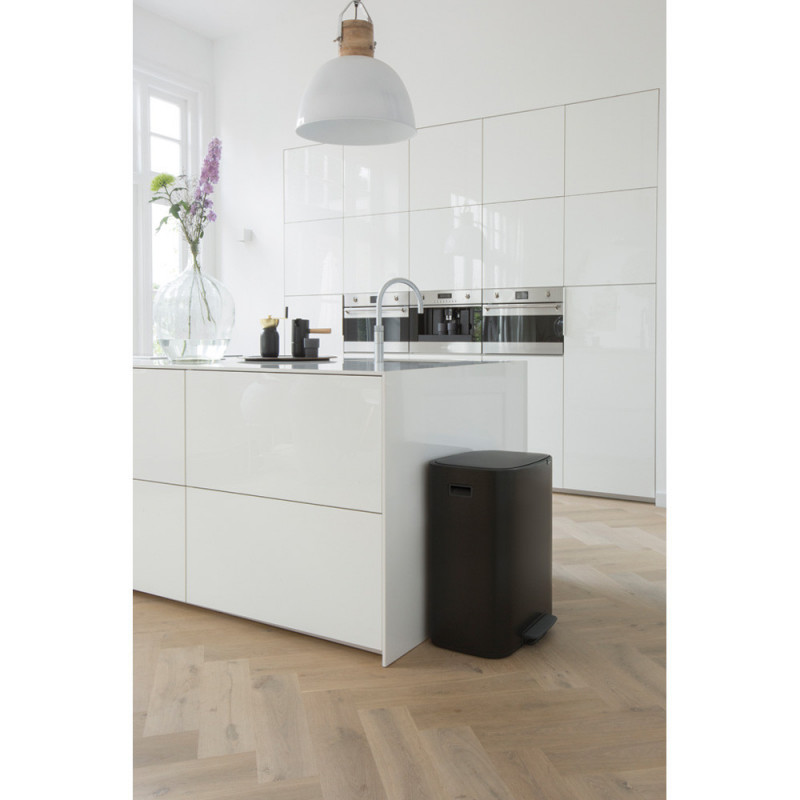 Кош за боклук Brabantia Bo Pedal 1003191, 2x30 л, Плавно затваряне, Противоплъзгаща основа, Черен
