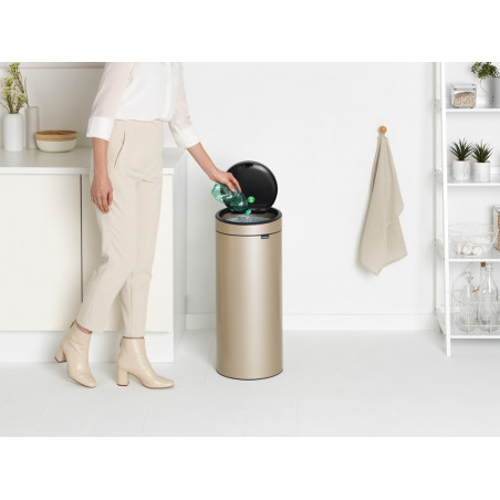 Кош за боклук Brabantia Touch Bin New 1003221, 30 л, Безшумно и плавно затваряне, Златен металик