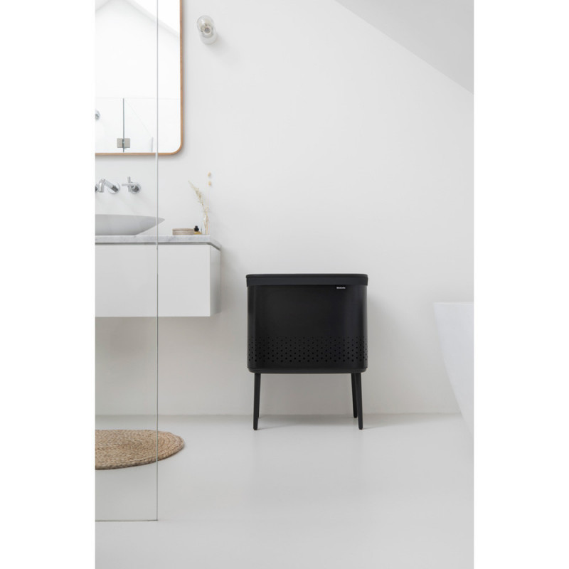 Кош за пране Brabantia Bo 1004175, 60 л, Пълнене без отваряне, Вентилационни отвори, Регулируеми крачета, Черен