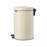 Кош за боклук с педал Brabantia NewIcon 1005535, 20 л, Плавно затваряне, Противоплъзгаща основа, Бежов