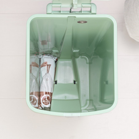 Кош за боклук с педал Brabantia StepUp 1005558, 40 л, Екологични материали, Голям отвор, Светлозелен