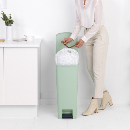 Кош за боклук с педал Brabantia StepUp 1005558, 40 л, Екологични материали, Голям отвор, Светлозелен