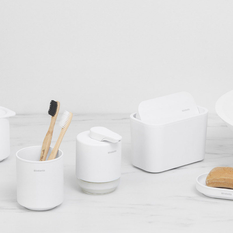 Кошче за отпадъци за баня Brabantia MindSet 1005689, Минерално покритие, Люлеещ се капак, Бял