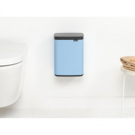 Кош за боклук Brabantia Bo Small 1006626, 4 л, Плавно и безшумно отваряне, Противоплъзгаща основа, Светлосин