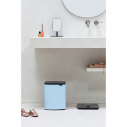 Кош за боклук Brabantia Bo Small 1006637, 12 л, Безшумно и плавно отваряне, Противоплъзгаща основа, Светлосин