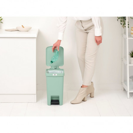 Кош за боклук с педал Brabantia StepUp 1008481, 16 л, Екологични материали, Голям отвор, Светлозелен