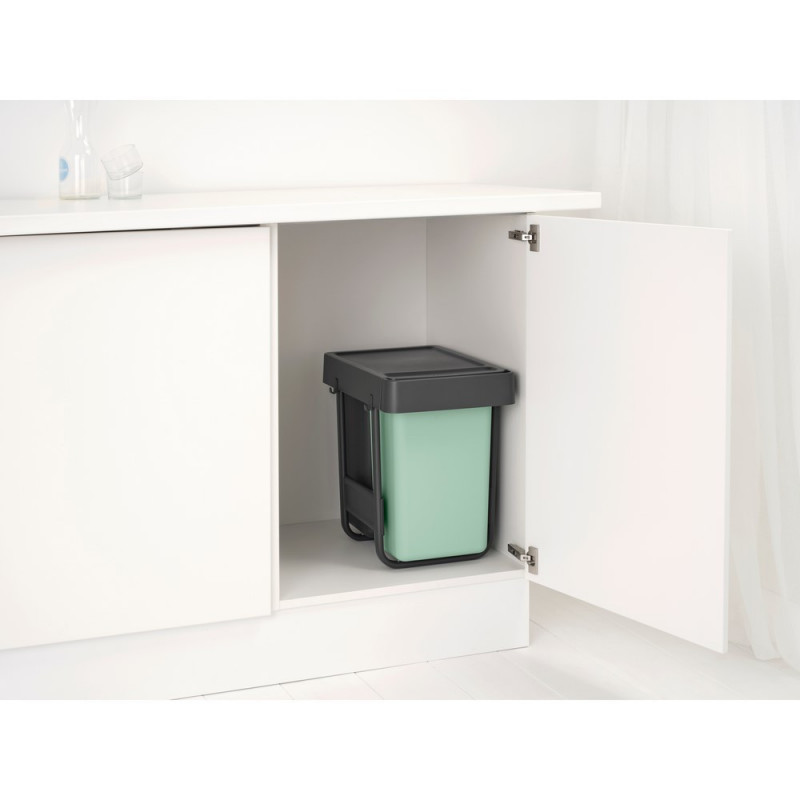 Кош за разделно събиране на боклук Brabantia Sort&Go 1008862, 2x15 л, Вътрешен монтаж с телескопична рамка, Сив/зелен