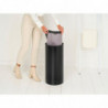 Кош за пране Brabantia 1008916, 35 л, Пластмасов капак, Пълнене без отваряне, Вентилационни отвори, Черен