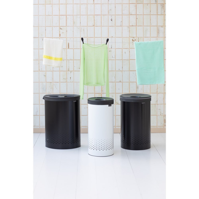 Кош за пране Brabantia 1008918, 60 л, Пластмасов капак, Пълнене без отваряне, Вентилационни отвори, Черен