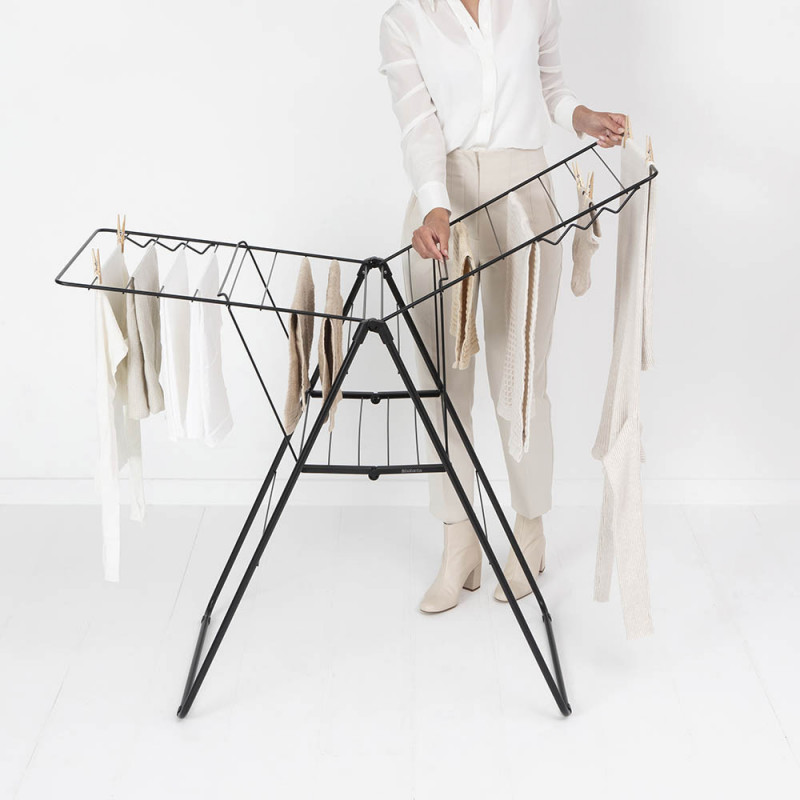Сушилник за дрехи Brabantia Hangon 1004165, 20 м, 6 закачалки, Регулируем, Заключване за деца, Черен/мат