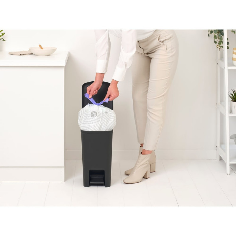 Кош за боклук с педал Brabantia StepUp 1008479, 16 л, Екологични материали, Голям отвор, Тъмносив