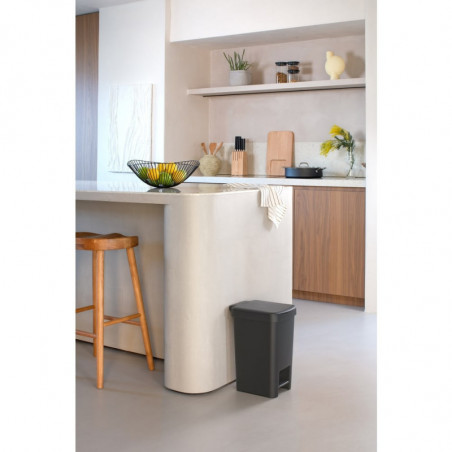 Кош за боклук с педал Brabantia StepUp 1008479, 16 л, Екологични материали, Голям отвор, Тъмносив