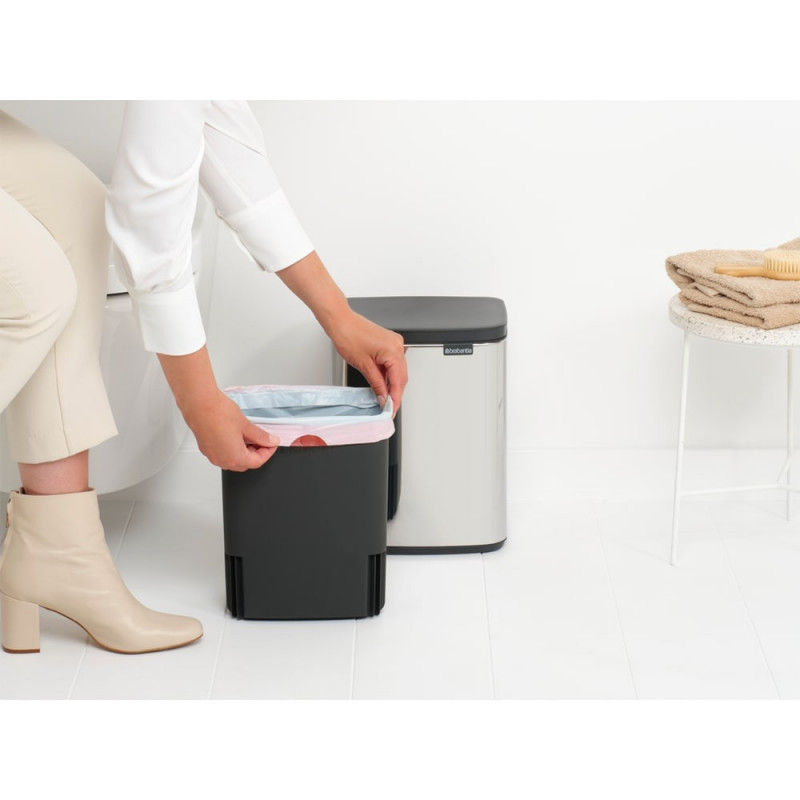 Кош за боклук Brabantia Bo Small 1006630, 7 л, Плавно и безшумно отваряне, Противоплъзгаща основа, Инокс