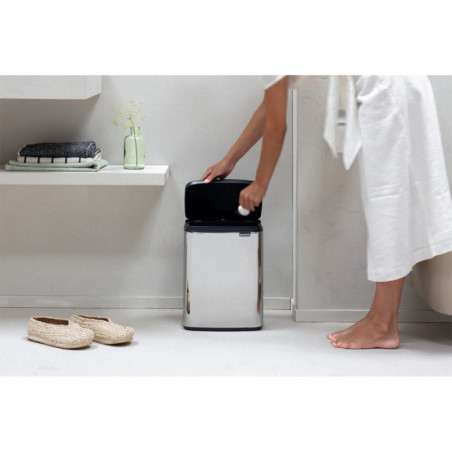 Кош за боклук Brabantia Bo Small 1006630, 7 л, Плавно и безшумно отваряне, Противоплъзгаща основа, Инокс