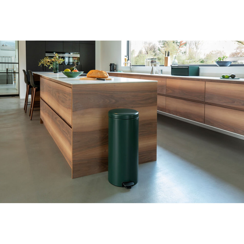 Кош за боклук с педал Brabantia NewIcon 1003210, 30 л, Плавно затваряне, Противоплъзгаща основа, Тъмнозелен